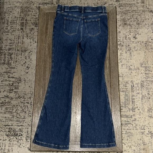 Spanx Shape EveryWear Flare Jeans Authentic Blue - Picture 7 of 12